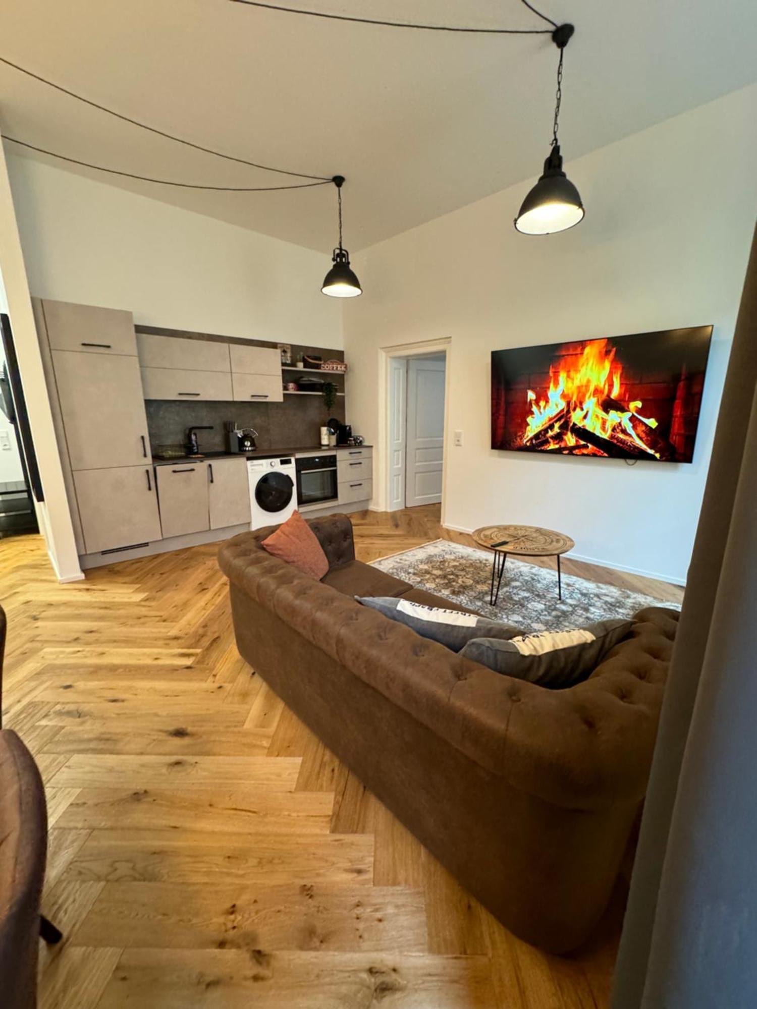Industrial Apartment Schlossberg لينتز المظهر الخارجي الصورة